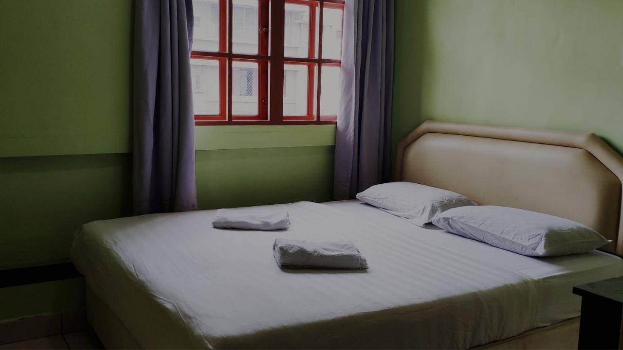 Borneo Gaya Lodge Kota Kinabalu Ngoại thất bức ảnh