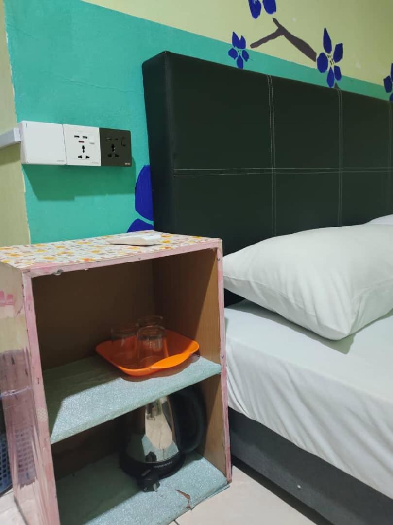 Borneo Gaya Lodge Kota Kinabalu Ngoại thất bức ảnh