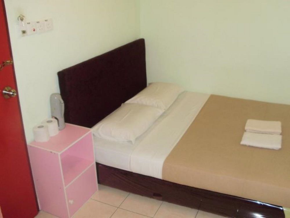 Borneo Gaya Lodge Kota Kinabalu Ngoại thất bức ảnh