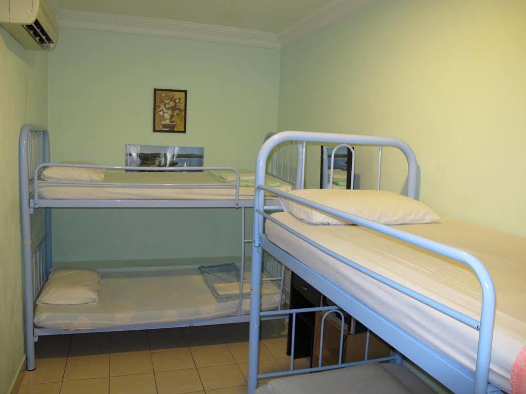 Borneo Gaya Lodge Kota Kinabalu Ngoại thất bức ảnh